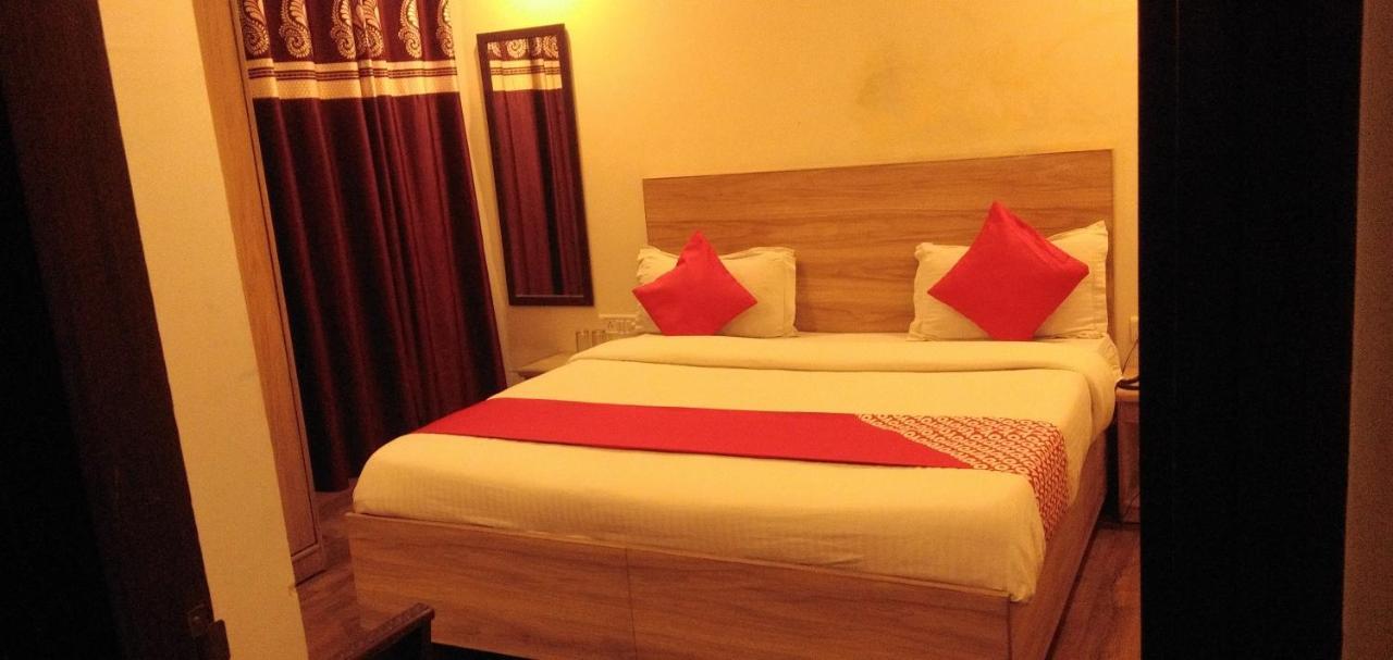 Hotel Golden Bliss At New Delhi Airport Nova Deli Exterior foto